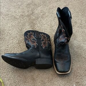 Black and Brown Western Boots kids size 12.5
